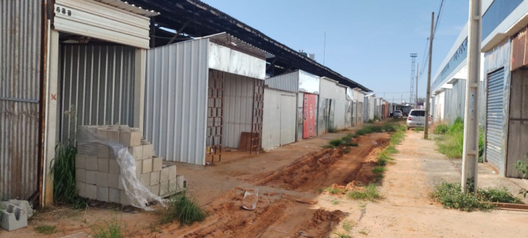 Prefeitura deve pedir prazo para desocupação de ferrovia