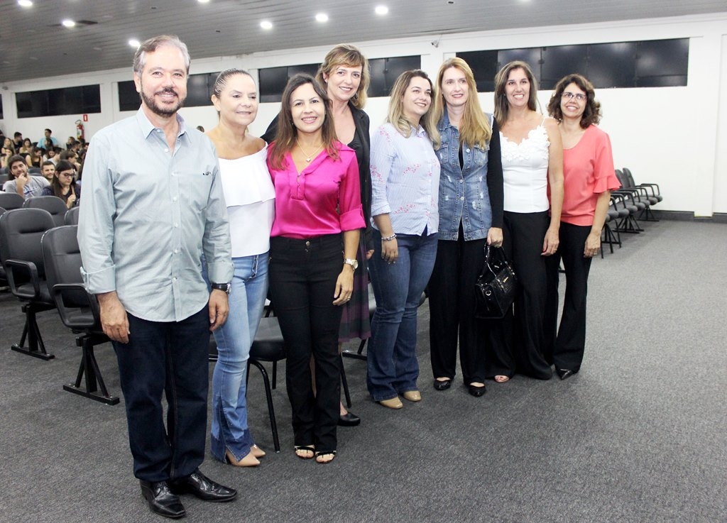 Acadêmicos recebem profissionais de renome em Medicina e Enfermagem