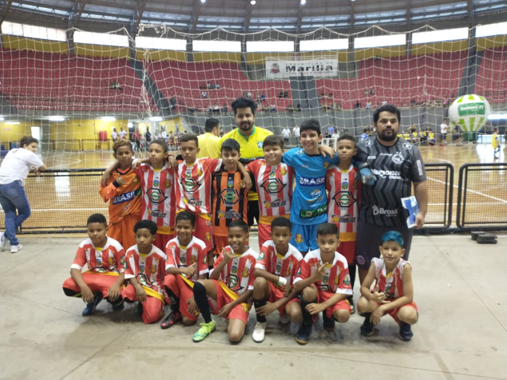 Emef de Marília é bicampeã de futsal masculino em jogos escolares