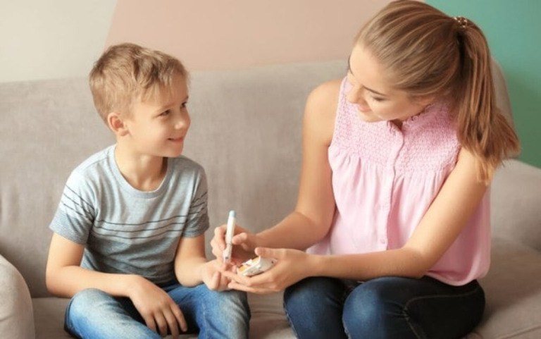 Diabetes infantil: saiba como identificar e garantir a saúde e o bem-estar das crianças