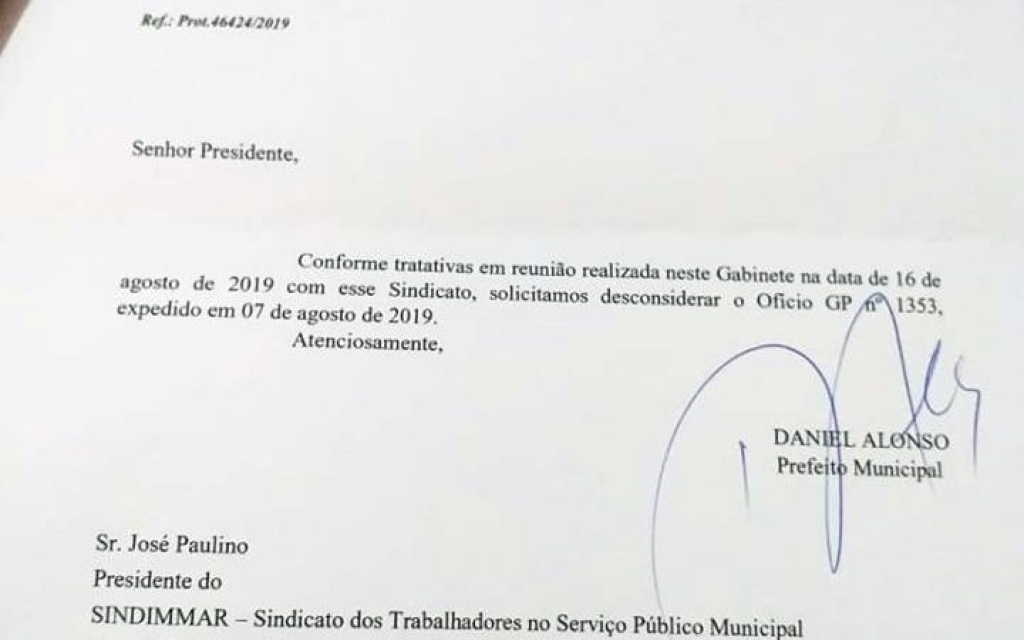Prefeitura recebe sindicato, retoma negociação e repasses mensais Prefeitura recebe sindicato, retoma negociação e repasses mensais