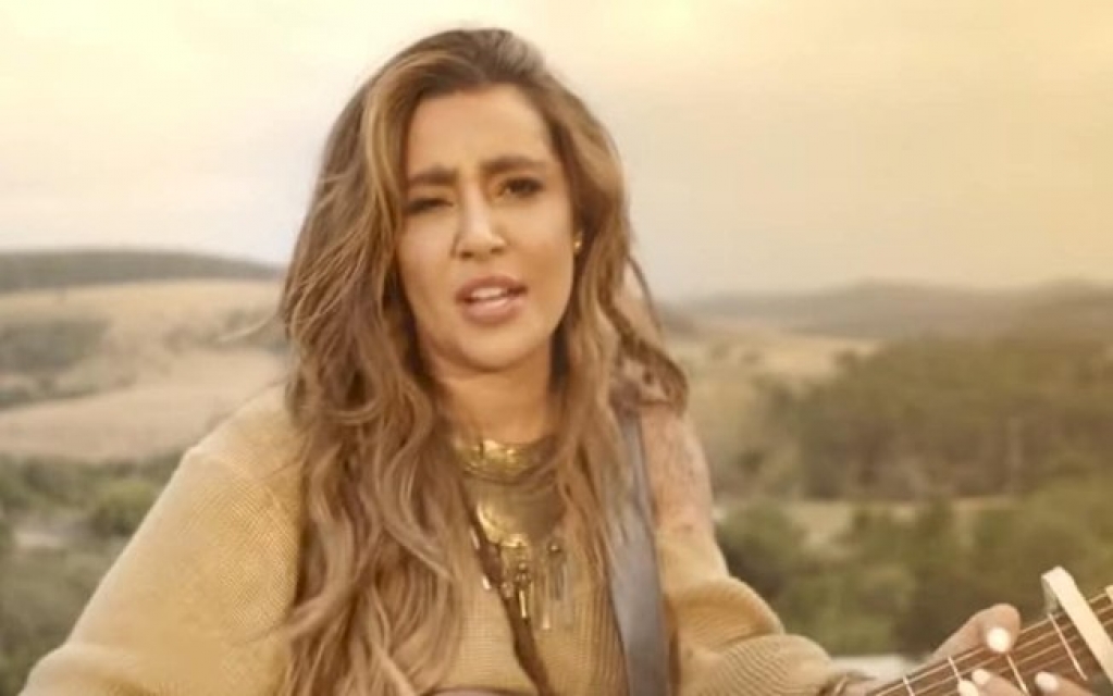 Lauana Prado revela projeto paralelo ao álbum "Natural", o intitulado "Raiz"
