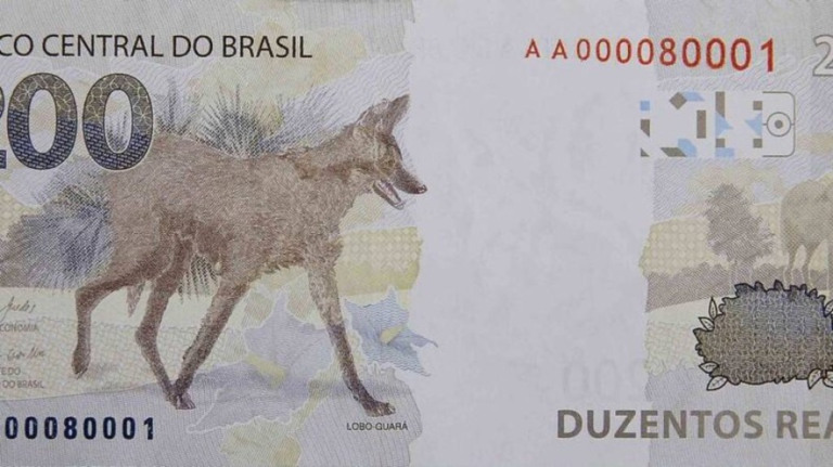 Nota de R$ 200 completa 2 anos e perde R$ 39 para inflação