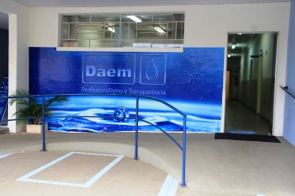 Terceirizado – Daem assina contratos de R$ 2 milhões com Replan Terceirizado – Daem assina contratos de R$ 2 milhões com Replan