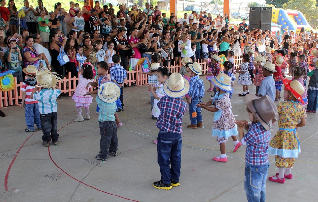 Educação muda cronograma mas garante festas juninas; veja datas