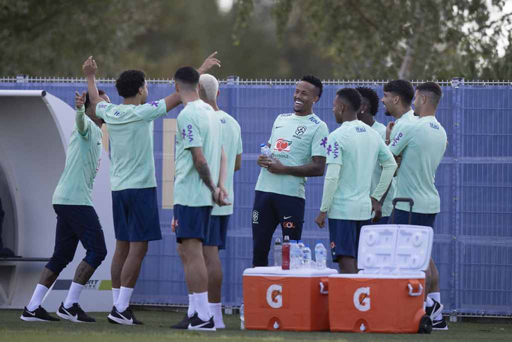 Prefeitura vai mudar horários e serviços em jogos do Brasil na Copa