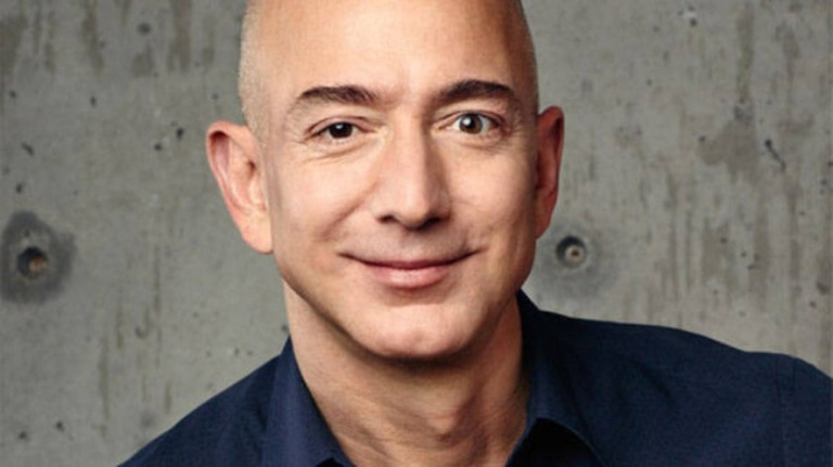 Ex-governanta processa Bezos por preconceito e jornadas exaustivas