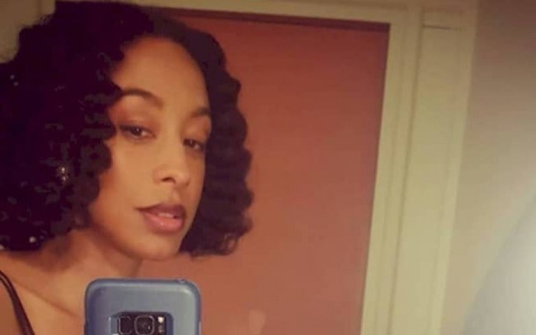 Corinne Bailey Rae é acompanhada dos filhos durante turnê
