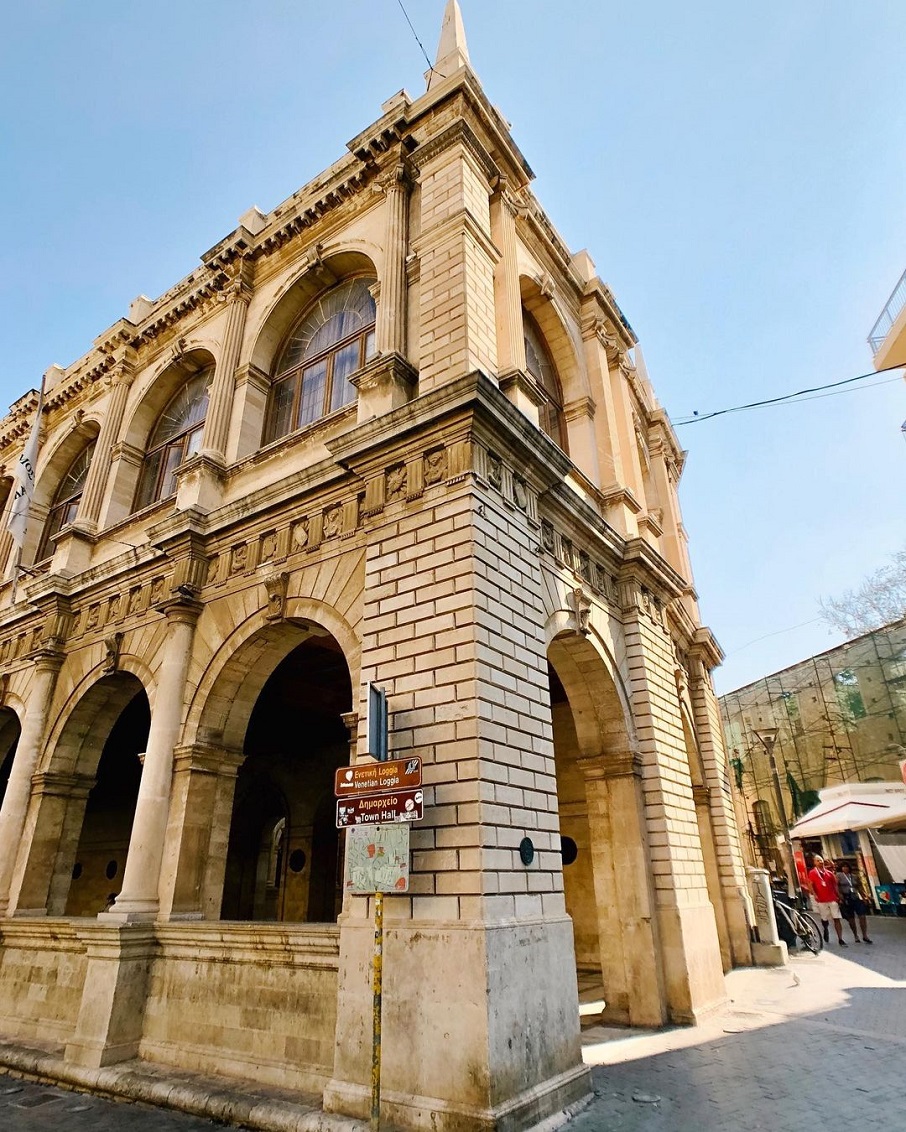 A Catedral Venetian Loggia, na capital da ilha grega de Creta, Heraklion.. Foto: Reprodução/Instagram 20.01.2023