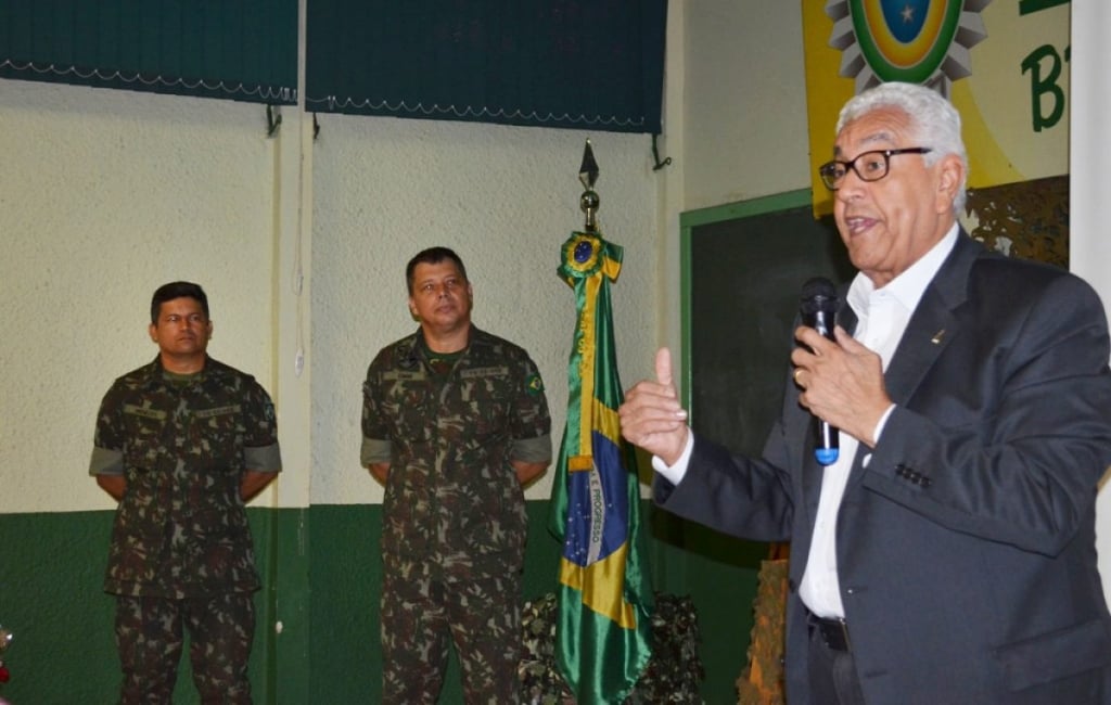 Sérgio Lopes Sobrinho tem quadro "regular" mas segue na UTI