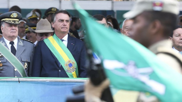 Bolsonaro: advogado do ex-presidente diz que ele repudia atos ilegais