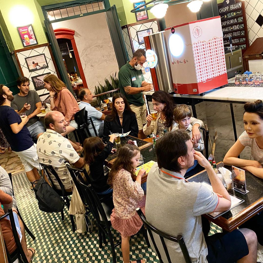 Parte interior do estabelecimento. Foto: Reprodução/Instagram (@botecodamiao) - 01.09.2022