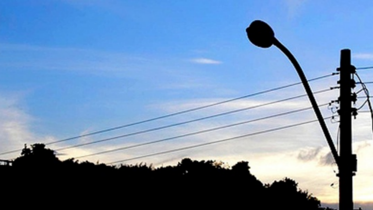 TCE exige sete mudanças e Prefeitura reabre licitação para iluminação pública