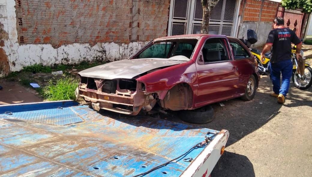 Emdurb faz dez apreensões e incentiva retirada de carros abandonados