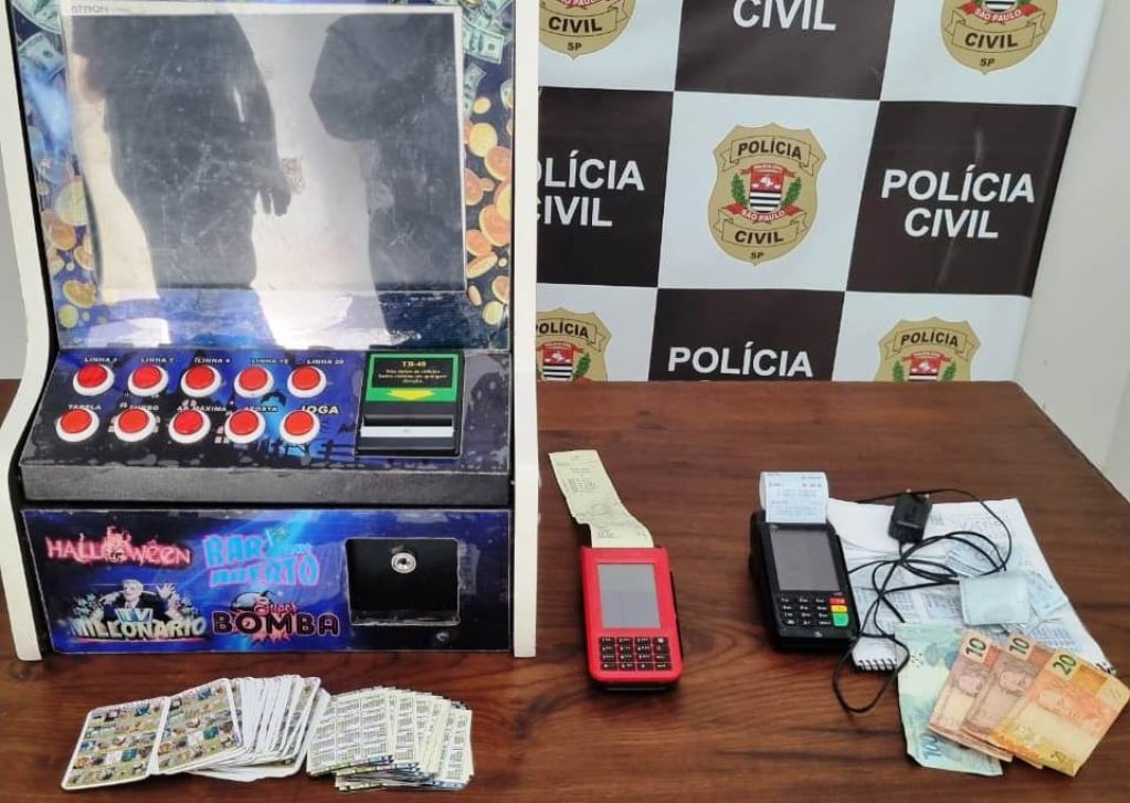 Policiais do SIG apreendem máquinas e apostas de jogos de azar em Marília