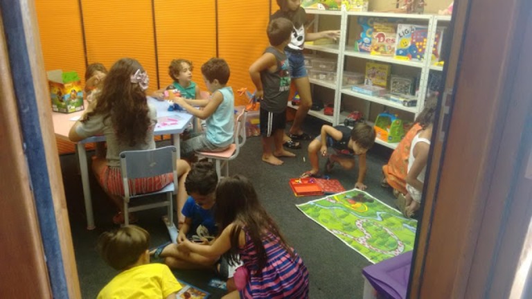 Biblioteca anuncia programação de férias para crianças em Marília