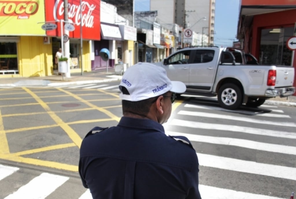 Prefeitura muda zona azul, reduz área de cobrança mas prevê expansão