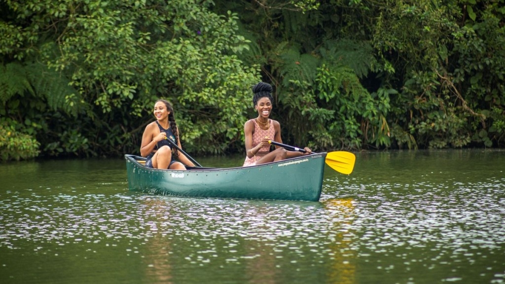 Divulgação Canoa Havaiana