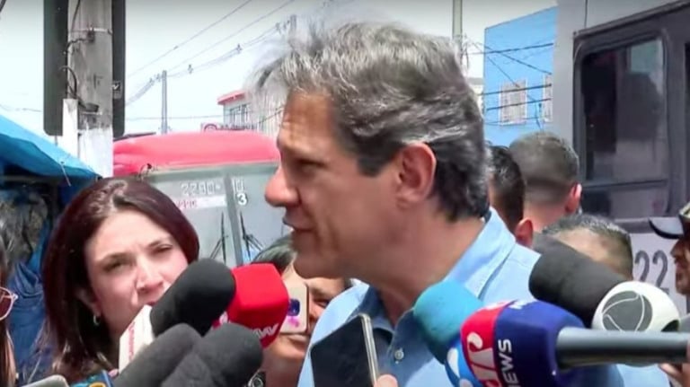 Bolsonarismo faz uso oportunista de tiroteio em SP, alfineta Haddad