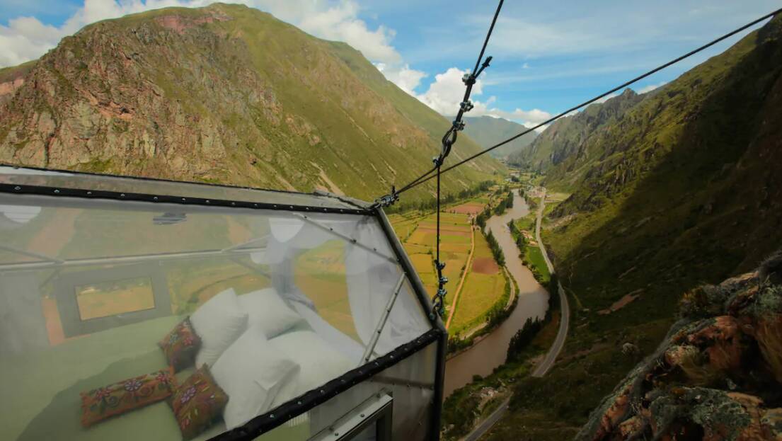 As cabines são feitas de materiais resistentes e são suspensas por cabos fixos de aço. Foto: Divulgação/Natura Vive