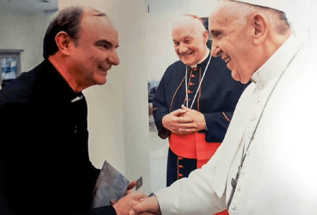 Bispo de Marília terá encontro com Papa e público pode enviar orações