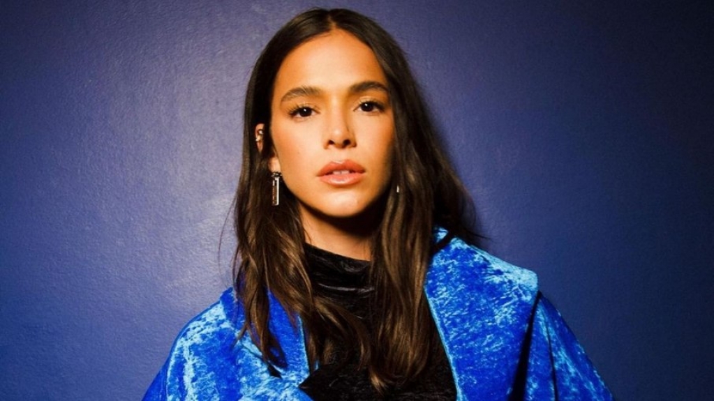 Bruna Marquezine se diverte com elenco de 'Besouro Azul' nos EUA Bruna Marquezine se diverte com elenco de 'Besouro Azul' nos EUA