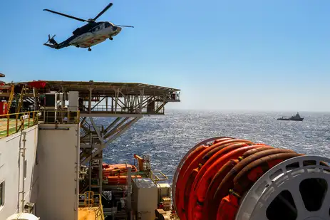 Rio de Janeiro (RJ), 28/09/2023 - Navio-plataforma P-71, instalado no campo de Itapu, no pré-sal da Bacia de Santos, a 200 km da costa do Rio de Janeiro. Foto:Tânia Rêgo/Agência Brasil