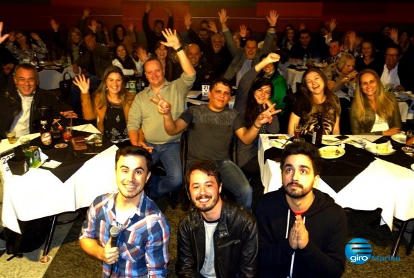 Show de stand up esquenta noite no Chaplin; hoje tem mais