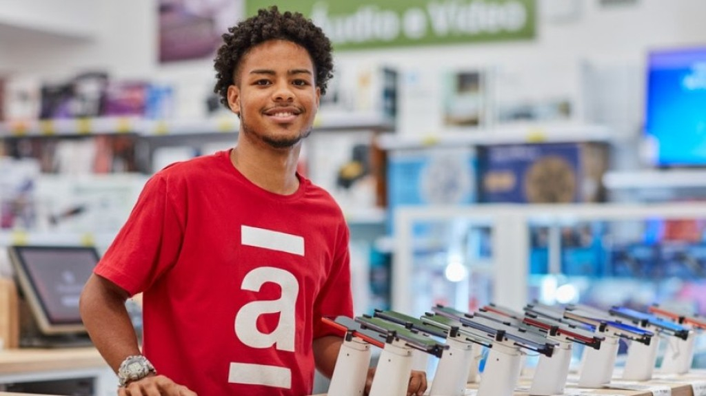 Americanas abre 5 mil vagas temporárias de emprego; saiba se inscrever