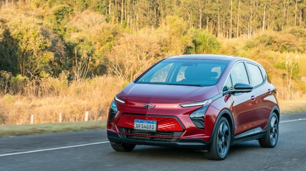 Chevrolet explica como irá atuar no segmento dos elétricos com o Bolt