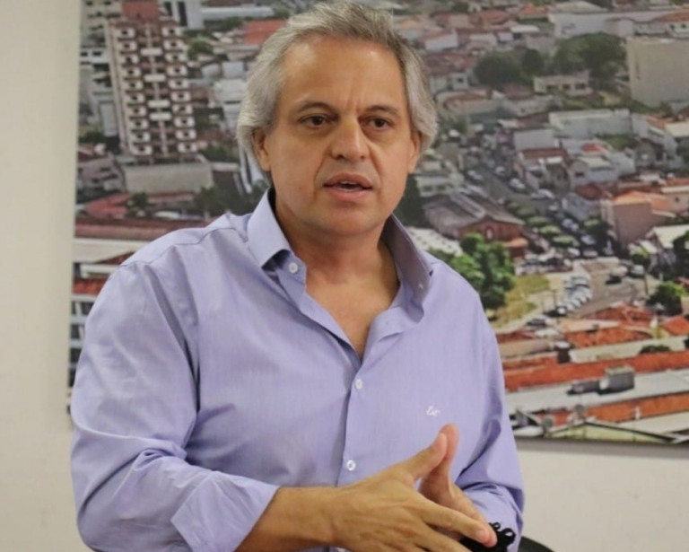 Não foi pessoal - Ex-secretário contraria versão oficial de troca no Meio Ambiente