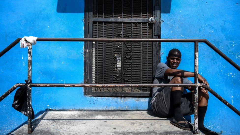 Afro-americano em uma rua de Miami