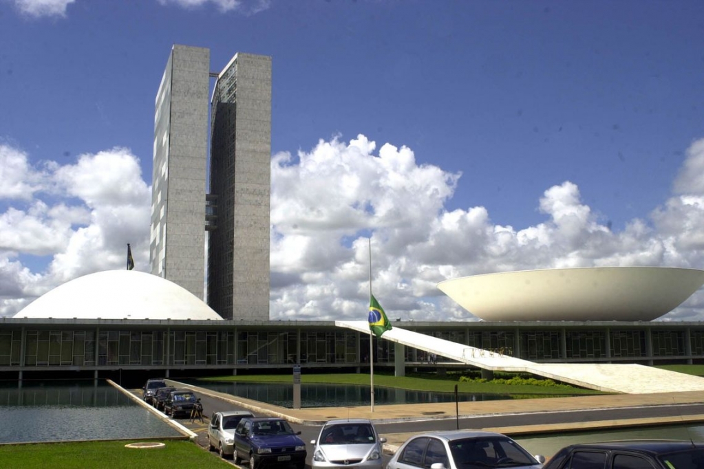 Carnaval dá 12 dias de recesso para deputados e senadores