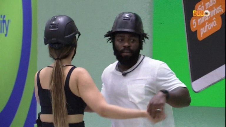 'BBB 22': Douglas Silva vence a prova do anjo
