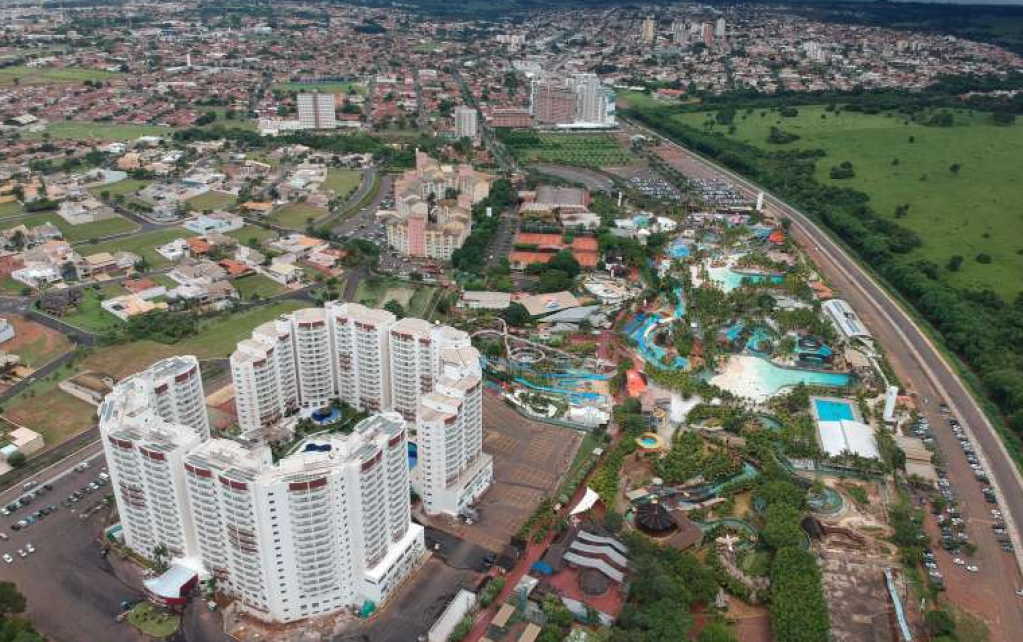 Olímpia suspende aulas e cancela coral para prevenir meningite