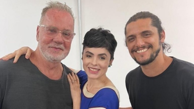 Renata Ricci estreia peça ao lado de Gissoni e Luiz Fernando Guimarães
