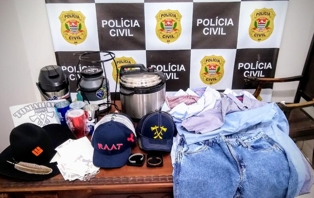 Polícia recupera celulares e roupas furtadas em Marília; acusados em liberdade