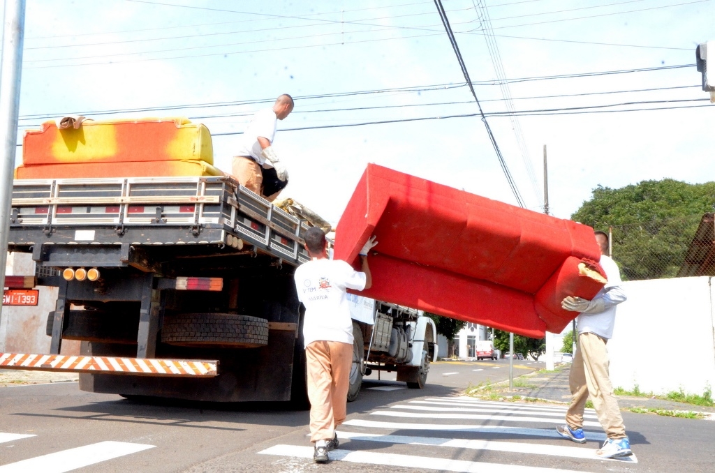 Operação Cidade Limpa divulga calendário de coleta de entulho em Marília
