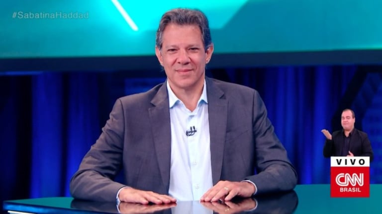 Haddad diz que criará renda básica e aumentará salário mínimo em SP