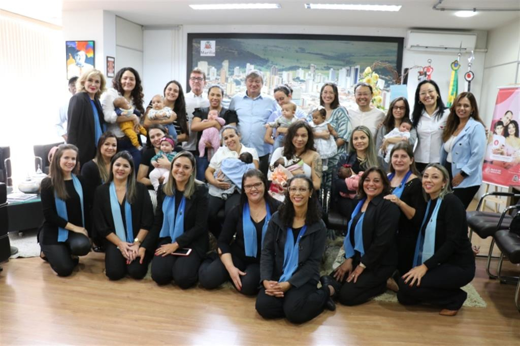 Banco de Leite Materno de Marília faz homenagem a mães doadoras