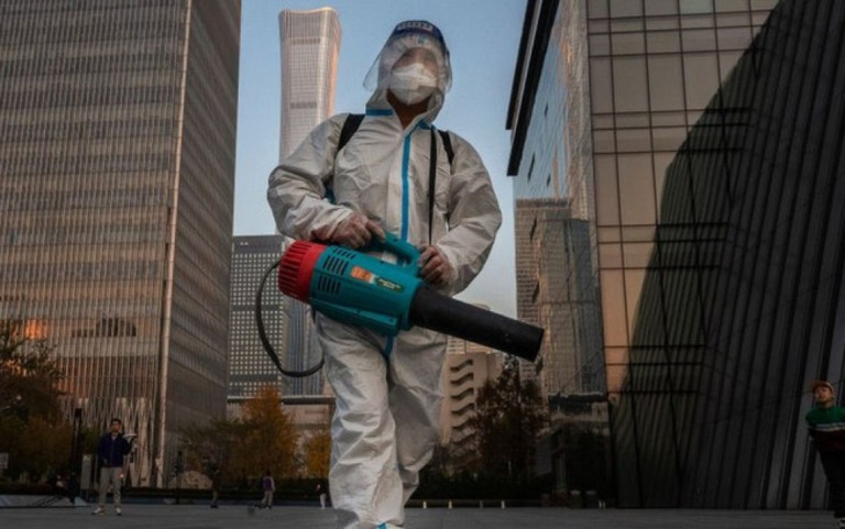 Covid-19: China tem 1ª morte em 6 meses e alta de casos da doença