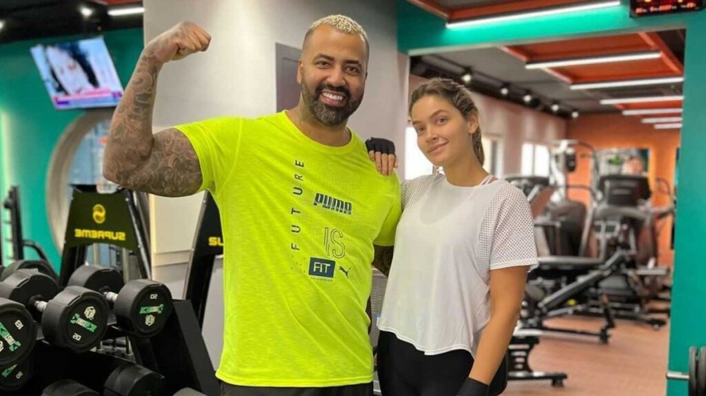 Na expectativa do casamento, Marcela Tranchesi aposta em rotina pesada