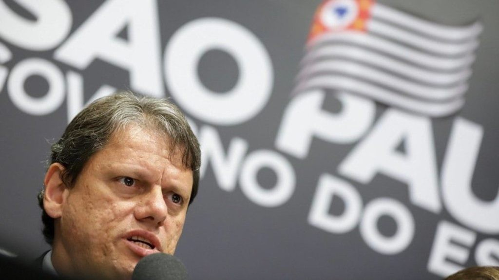 TarcÃsio anuncia três novos nomes de secretários do novo governo TarcÃsio anuncia três novos nomes de secretários do novo governo