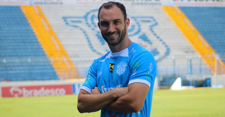 Meia Kaio Wilker reforça Marília para reta final do Campeonato Paulista da A3