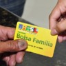 Governo vai bloquear 80 mil bolsas família no Estado