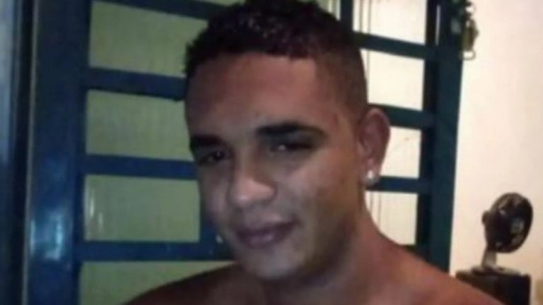 Policia prende suspeito de incendiar casa da ex e matar a filha dela