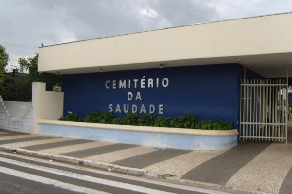 Marília organiza cemitério e cadastra ambulantes para Finados