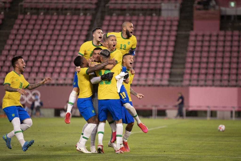 Seleção brasileira vence México nos pênaltis e está na final da Olimpíada