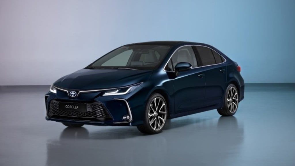 Toyota reduz preços de Corolla Cross e sedã