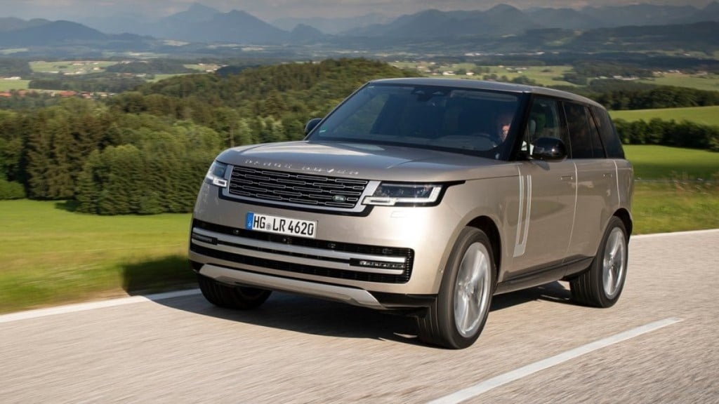 Divulgação Nova geração do Range Rover é um dos modelos híbridos plug-in oferecidos pela marca no Brasil